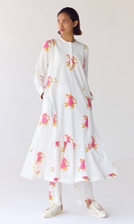 Cotton And Clay_White Cotton Tassels Round Neck Floral Hand Block Print A-line Kurta Set _Online_at_Aza_Fashions