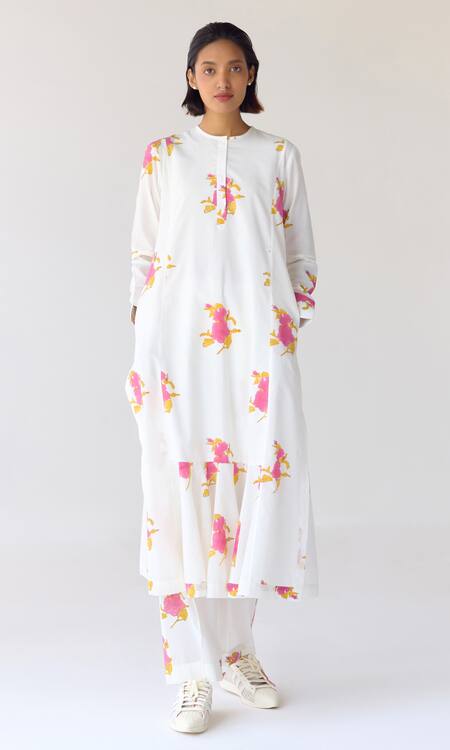 Buy_Cotton And Clay_White Cotton Tassels Round Neck Floral Hand Block Print A-line Kurta Set _Online_at_Aza_Fashions