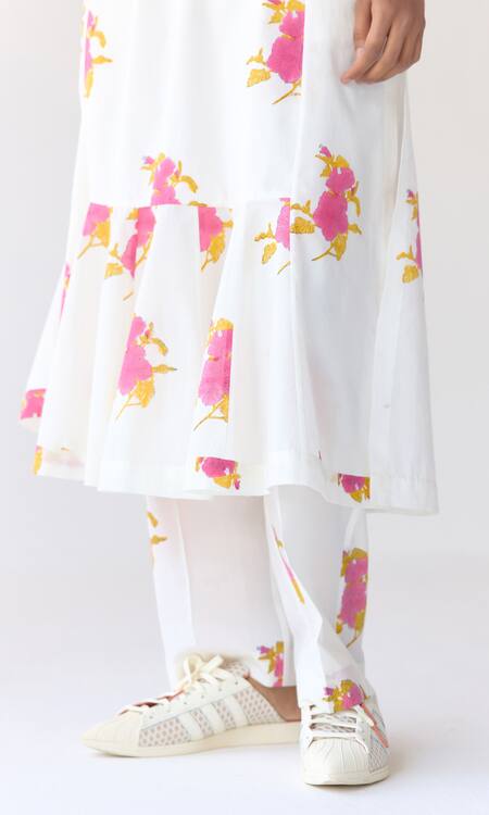 Cotton And Clay_White Cotton Tassels Round Neck Floral Hand Block Print A-line Kurta Set _at_Aza_Fashions