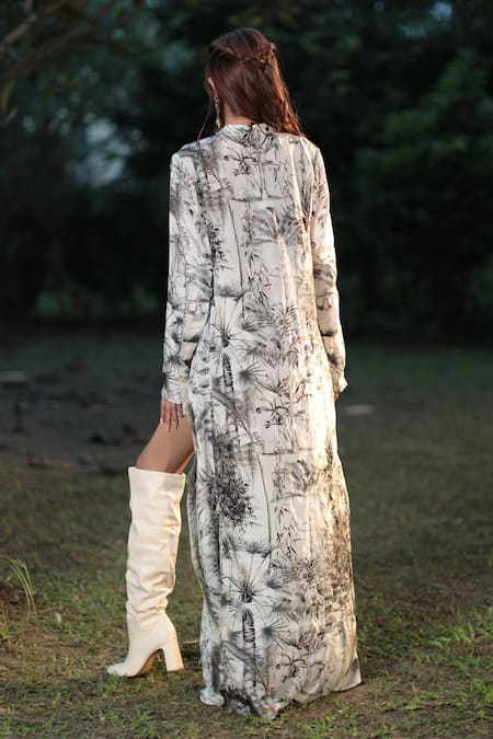 The Long Iland Forest Print Long Jacket Shorts Set 