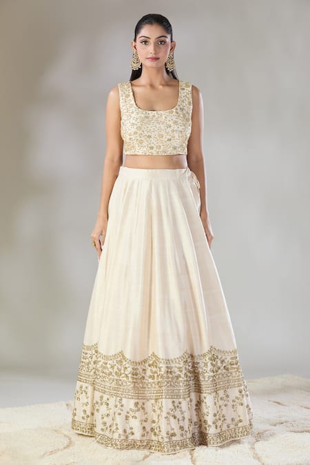 Astha Narang Off White Silk Embroidery, Cut Work, Sequins Round Neck Raw Border Lehenga Set Online at Aza Fashions Astha Narang_Off White Silk Embroidery, Cut Work, Sequins Round Neck Raw Border Lehenga Set _Online_at_Aza_Fashions