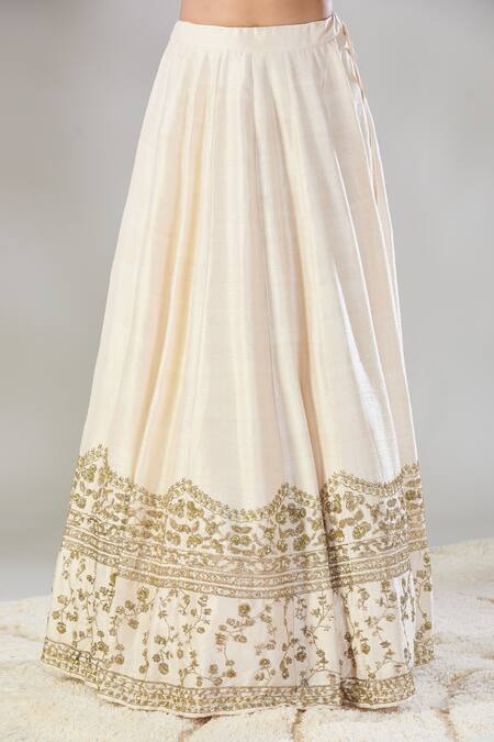 Shop Astha Narang Off White Silk Embroidery, Cut Work, Sequins Round Neck Raw Border Lehenga Set Online at Aza Fashions Shop_Astha Narang_Off White Silk Embroidery, Cut Work, Sequins Round Neck Raw Border Lehenga Set _Online_at_Aza_Fashions