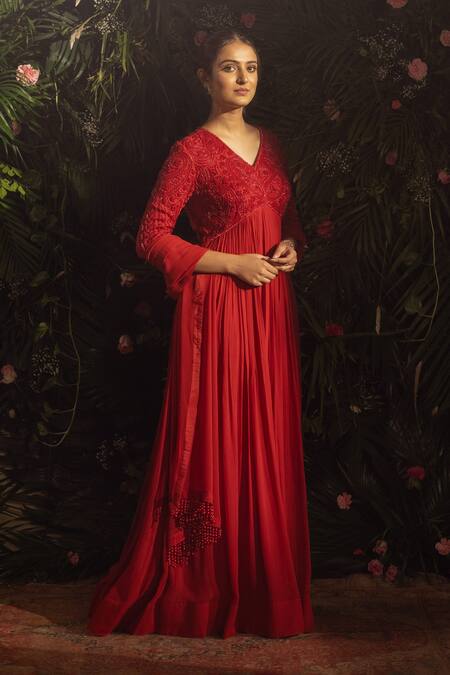 Buy Samatvam By Anjali Bhaskar Red Georgette Beads, Cut Work Aaira Paisley Embroidered Anarkali With Dupatta Online at Aza Fashions Buy_Samatvam By Anjali Bhaskar_Red Georgette Beads, Cut Work Aaira Paisley Embroidered Anarkali With Dupatta _Online_at_Aza_Fashions