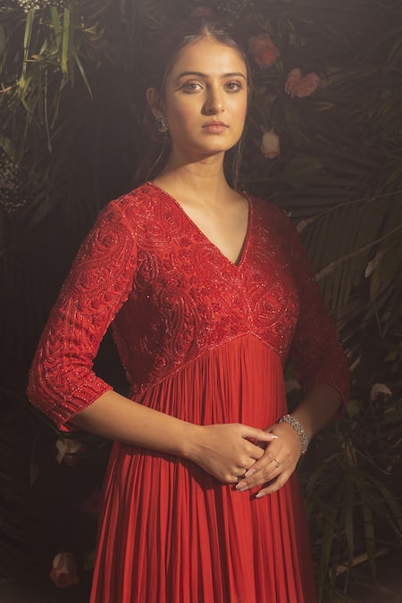 Buy Samatvam By Anjali Bhaskar Red Georgette Beads, Cut Work Aaira Paisley Embroidered Anarkali With Dupatta Buy_Samatvam By Anjali Bhaskar_Red Georgette Beads, Cut Work Aaira Paisley Embroidered Anarkali With Dupatta