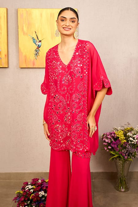 Buy Samatvam By Anjali Bhaskar Pink Georgette Mirrors, Embroidery V-neck Assia Kaftan And Sharara Set Buy_Samatvam By Anjali Bhaskar_Pink Georgette Mirrors, Embroidery V-neck Assia Kaftan And Sharara Set