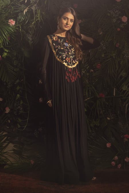 Buy Samatvam By Anjali Bhaskar Black Georgette, Linen Embroidery Round Neck Hadia Floral Anarkali Online at Aza Fashions Buy_Samatvam By Anjali Bhaskar_Black Georgette, Linen Embroidery Round Neck Hadia Floral Anarkali _Online_at_Aza_Fashions