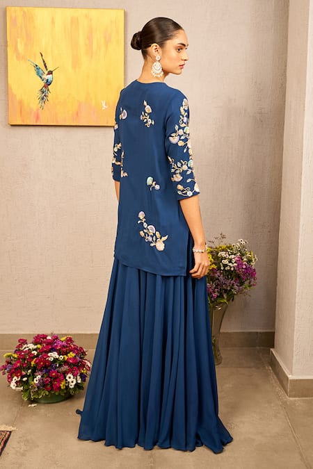Samatvam By Anjali Bhaskar Blue Georgette Embroidery Keyhole Neck Nura Floral Kurta Lehenga Set Online at Aza Fashions Samatvam By Anjali Bhaskar_Blue Georgette Embroidery Keyhole Neck Nura Floral Kurta Lehenga Set _Online_at_Aza_Fashions
