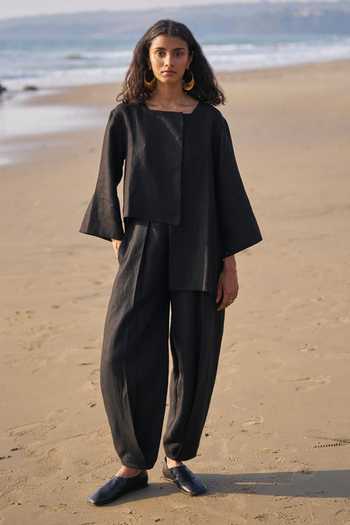 Dash And Dot_Black Linen Square Neck Uneven Hem Shirt And Pant Co-ord Set _Online_at_Aza_Fashions