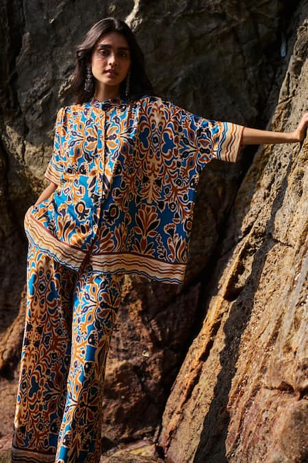 Dash And Dot_Multi Color Viscose Bandeau Neck Abstract Floral Print Shirt And Pant Co-ord Set _Online_at_Aza_Fashions