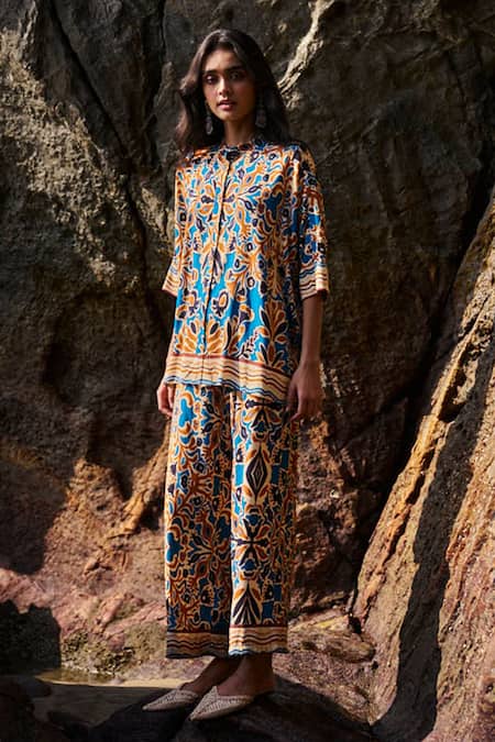 Buy_Dash And Dot_Multi Color Viscose Bandeau Neck Abstract Floral Print Shirt And Pant Co-ord Set _Online_at_Aza_Fashions