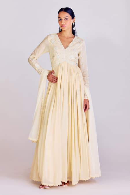 Basanti - Kapde Aur Koffee Flower Embroidered Anarkali With Dupatta 