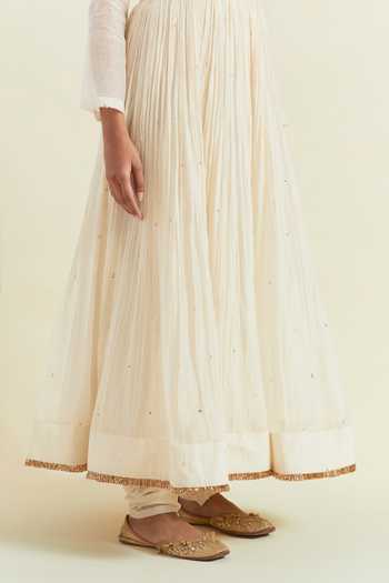 Ikshita Choudhary White Chanderi Sequins, Embroidery V-neck Fringe Lace Anarkali Churidar Set at Aza Fashions Ikshita Choudhary_White Chanderi Sequins, Embroidery V-neck Fringe Lace Anarkali Churidar Set _at_Aza_Fashions