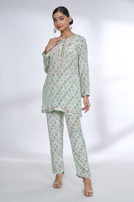 Buy Gopi Vaid Gray Cotton, Silk Embroidery Round Neck Floral Jaal Print Top And Pant Set Buy_Gopi Vaid_Gray Cotton, Silk Embroidery Round Neck Floral Jaal Print Top And Pant Set