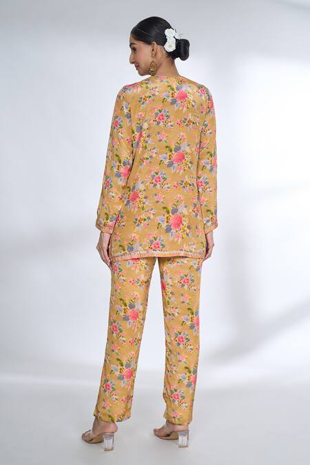 Shop_Gopi Vaid_Orange Cotton, Silk Embroidery Round Neck Floral Pattern Pant Co-ord Set_at_Aza_Fashions