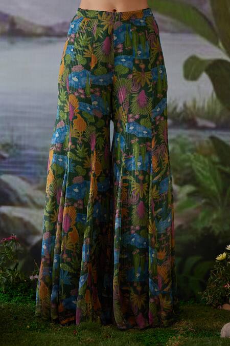 Baise Gaba Green Lurex, Chiffon Kauravi Floral Print Gharara at Aza Fashions Baise Gaba_Green Lurex, Chiffon Kauravi Floral Print Gharara _at_Aza_Fashions