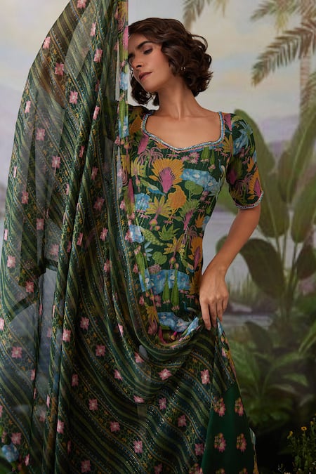 Baise Gaba Green Lurex, Chiffon Embroidery, Beads Kauravi Floral Print Short Kurta Online at Aza Fashions Baise Gaba_Green Lurex, Chiffon Embroidery, Beads Kauravi Floral Print Short Kurta _Online_at_Aza_Fashions