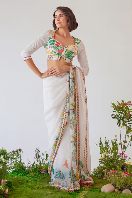 Baise Gaba Imaan Floral & Animal Print Saree With Blouse 