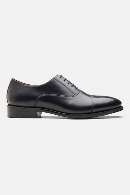 Buy Kozasko Black Goodyear Welted Captoe Oxford Shoes Online at Aza Fashions Buy_Kozasko_Black Goodyear Welted Captoe Oxford Shoes _Online_at_Aza_Fashions