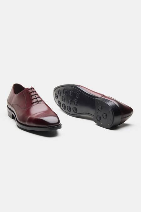 Shop Kozasko Maroon Goodyear Welted Chisel Toe Oxford Shoes Online at Aza Fashions Shop_Kozasko_Maroon Goodyear Welted Chisel Toe Oxford Shoes _Online_at_Aza_Fashions