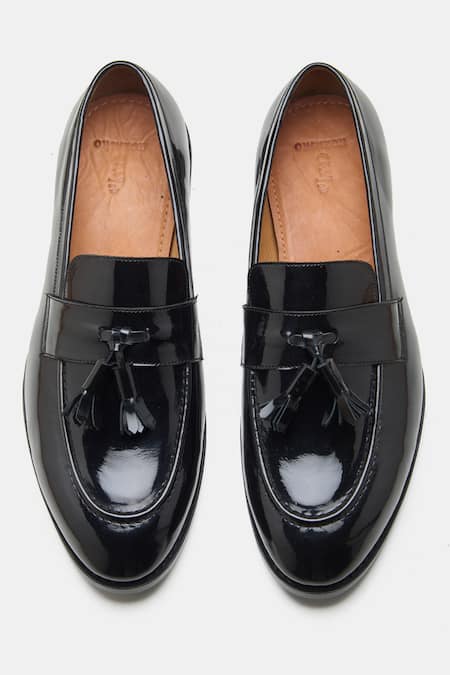 Shop Kozasko Black Goodyear Welted Patent Tassel Loafers at Aza Fashions Shop_Kozasko_Black Goodyear Welted Patent Tassel Loafers _at_Aza_Fashions
