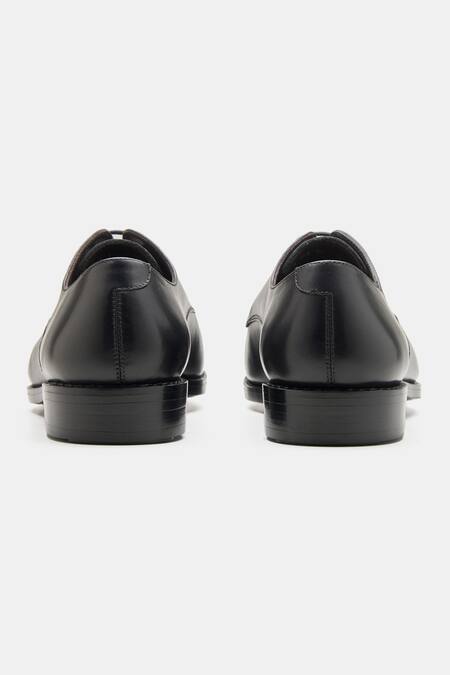 Buy Kozasko Black Goodyear Welted Apron Toe Derby Shoes Online at Aza Fashions Buy_Kozasko_Black Goodyear Welted Apron Toe Derby Shoes _Online_at_Aza_Fashions