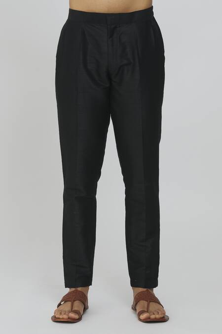 Rng Safawala Grey Silk, Cotton Sequins Embroidered Kurta And Pant Set at Aza Fashions Rng Safawala_Grey Silk, Cotton Sequins Embroidered Kurta And Pant Set _at_Aza_Fashions