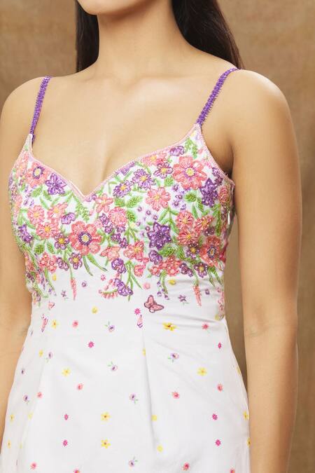 Buy Label Priyanka Kar Ivory Cotton Embroidery Sweetheart Neck Hand Kurta Sharara Set Online at Aza Fashions Buy_Label Priyanka Kar_Ivory Cotton Embroidery Sweetheart Neck Hand Kurta Sharara Set _Online_at_Aza_Fashions