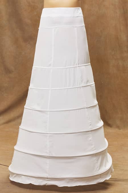 Label Priyanka Kar Ivory Cotton, Linen Embroidery Sweetheart Floral Hand Embellished Lehenga Set at Aza Fashions Label Priyanka Kar_Ivory Cotton, Linen Embroidery Sweetheart Floral Hand Embellished Lehenga Set _at_Aza_Fashions