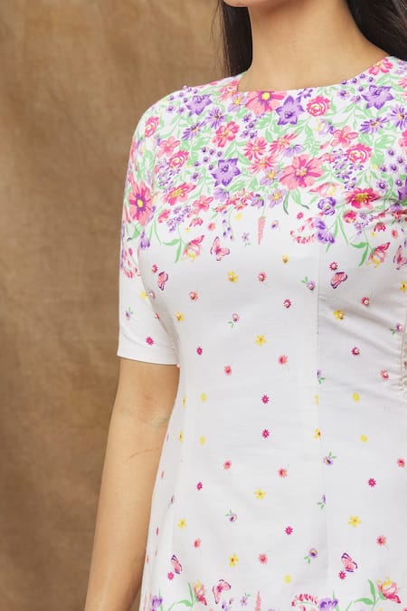 Label Priyanka Kar Ivory Cotton Embroidery Round Neck Floral Embellished Kurta Set Online at Aza Fashions Label Priyanka Kar_Ivory Cotton Embroidery Round Neck Floral Embellished Kurta Set _Online_at_Aza_Fashions