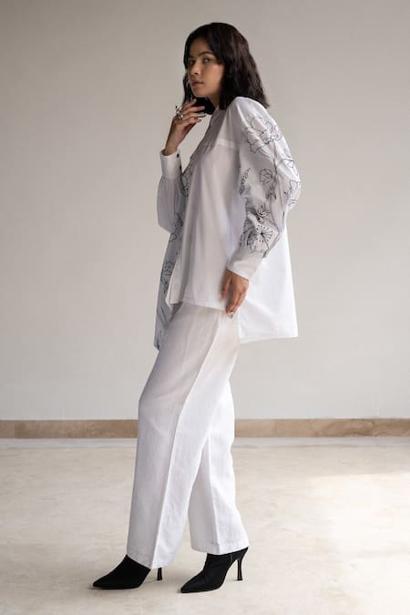 Buy Origani White Cotton Embroidery Collared Contrast Oversized Shirt Online at Aza Fashions Buy_Origani_White Cotton Embroidery Collared Contrast Oversized Shirt _Online_at_Aza_Fashions