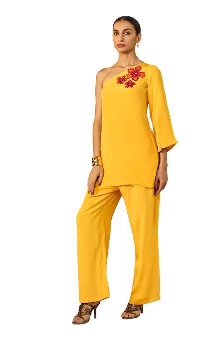 Buy Origani Yellow Crepe Applique One Shoulder Tunic With Pant Online at Aza Fashions Buy_Origani_Yellow Crepe Applique One Shoulder Tunic With Pant _Online_at_Aza_Fashions