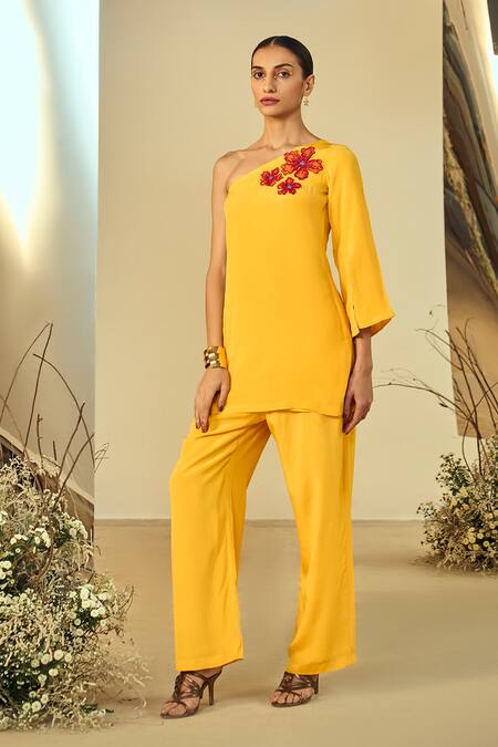 Origani Yellow Crepe Applique One Shoulder Tunic With Pant at Aza Fashions Origani_Yellow Crepe Applique One Shoulder Tunic With Pant _at_Aza_Fashions