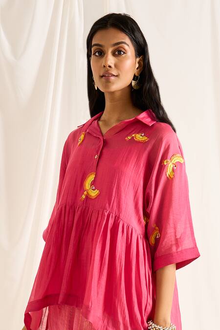 Himani Punatar Pink Chanderi, Cotton Embroidery Collared Popat Udd Bird Tunic With Pant Online at Aza Fashions Himani Punatar_Pink Chanderi, Cotton Embroidery Collared Popat Udd Bird Tunic With Pant_Online_at_Aza_Fashions