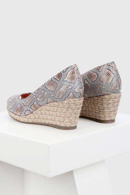 Buy Oroh Multi Color Zamora Snake Print Wedges Online at Aza Fashions Buy_Oroh_Multi Color Zamora Snake Print Wedges _Online_at_Aza_Fashions
