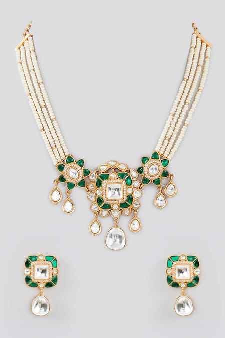 Zevar By Geeta Flower Kundan Embellished Necklace Set 