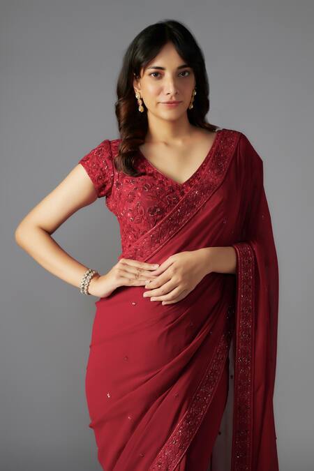 Maisolos Red Georgette, Ramie Sequins, Beads V-neck Floral Embellished Saree Set Online at Aza Fashions Maisolos_Red Georgette, Ramie Sequins, Beads V-neck Floral Embellished Saree Set_Online_at_Aza_Fashions
