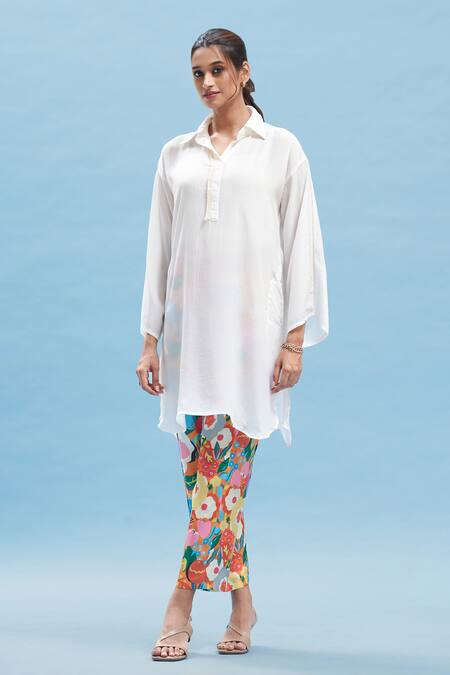 Affroz_White Crepe Collared Solid Kimono Kurta With Printed Pant_Online_at_Aza_Fashions