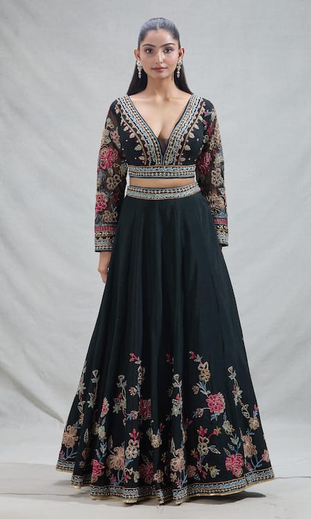 Samyukta Singhania_Black Silk Embroidery, Sequins, Beads, Stones V-neck Flower Garden Lehenga Set _Online_at_Aza_Fashions