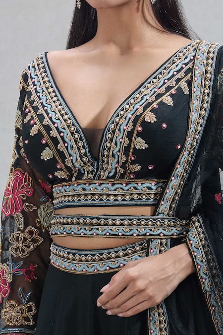 Buy_Samyukta Singhania_Black Silk Embroidery, Sequins, Beads, Stones V-neck Flower Garden Lehenga Set _Online_at_Aza_Fashions