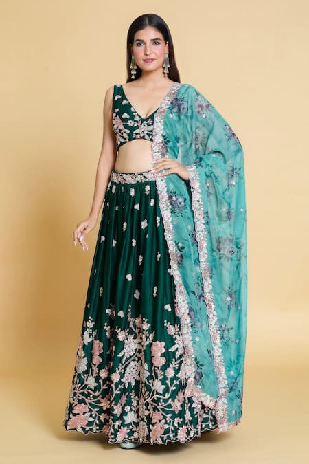 Shop Samyukta Singhania Green Polyester, Organza Embroidery, Sequins V-neck Thread Pleated Lehenga Set Online at Aza Fashions Shop_Samyukta Singhania_Green Polyester, Organza Embroidery, Sequins V-neck Thread Pleated Lehenga Set _Online_at_Aza_Fashions