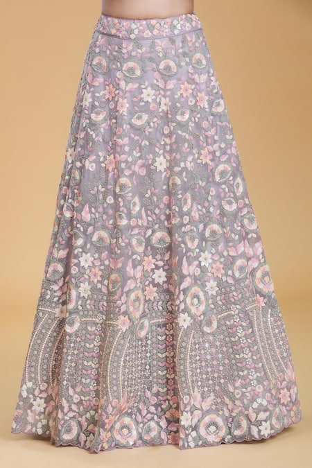 Buy_Samyukta Singhania_Purple Net Sequins, Embroidery, Beads V-neck Floral Lehenga Set 