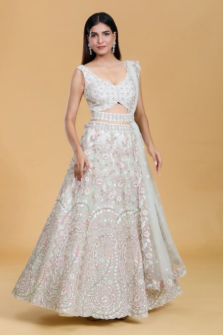 Buy_Samyukta Singhania_Cream Net, Linen Sequins, Zari, Embroidery V-neck Flower Lehenga Set _Online_at_Aza_Fashions