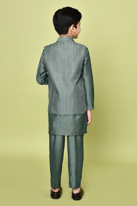 Samyukta Singhania Zari Embroidered Kurta & Nehru Jacket Set 