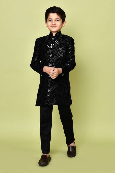 Buy_Petite Pomme_Black Velvet, Polyester, Terrycloth Sequin Embroidered Sherwani Set 