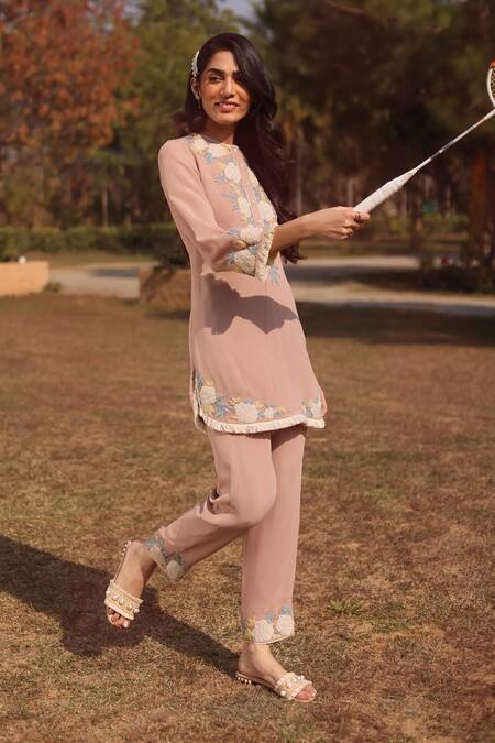 Buy Summer By Priyanka Gupta Pink Georgette Embroidery Round Neck Harvest Kurta And Pant Set Online at Aza Fashions Buy_Summer By Priyanka Gupta_Pink Georgette Embroidery Round Neck Harvest Kurta And Pant Set_Online_at_Aza_Fashions