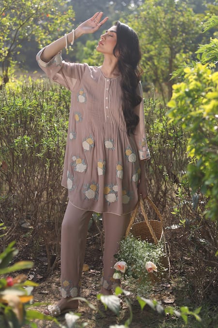 SUMMER BY PRIYANKA GUPTA Harvest Embroidered Pleated Kurta & Pant Set 