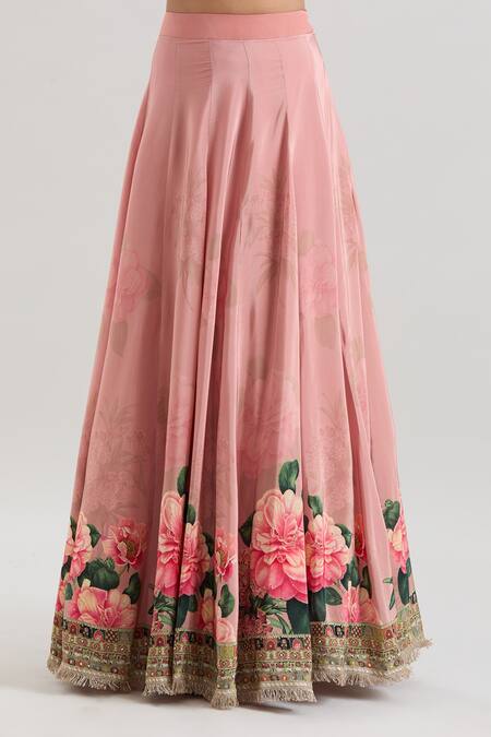 Basanti - Kapde Aur Koffee_Peach Crepe Sequins, Embroidery, Lace V-neck Floral Print And Lehenga Set_at_Aza_Fashions