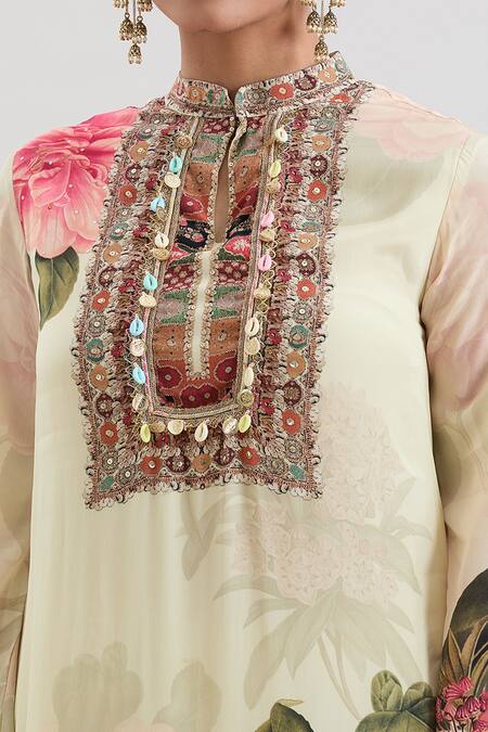 Shop Basanti - Kapde Aur Koffee Ivory Crepe Sequins, Embroidery Bandeau Floral Print Straight Kurta And Pant Set Online at Aza Fashions Shop_Basanti - Kapde Aur Koffee_Ivory Crepe Sequins, Embroidery Bandeau Floral Print Straight Kurta And Pant Set_Online_at_Aza_Fashions