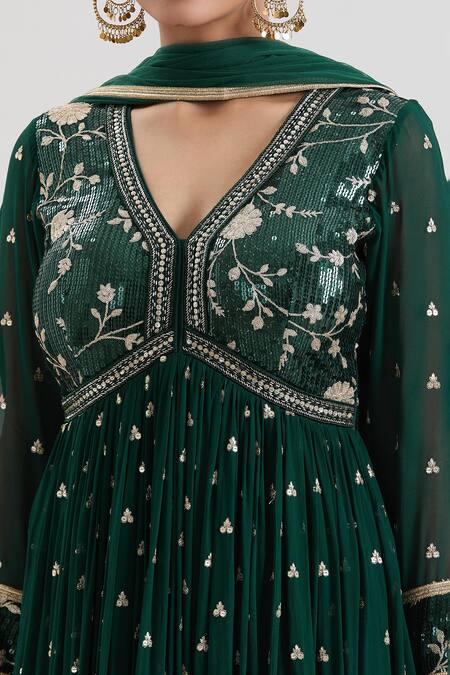 Basanti - Kapde Aur Koffee Green Georgette Sequins, Zari, Cut Work Floral Embroidered Anarkali With Dupatta at Aza Fashions Basanti - Kapde Aur Koffee_Green Georgette Sequins, Zari, Cut Work Floral Embroidered Anarkali With Dupatta_at_Aza_Fashions