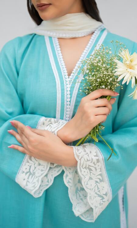 Buy Daljit Sudan Blue Linen, Cotton, Georgette Lace, Embroidery V-neck Aari Kurta Set Online at Aza Fashions Buy_Daljit Sudan_Blue Linen, Cotton, Georgette Lace, Embroidery V-neck Aari Kurta Set _Online_at_Aza_Fashions